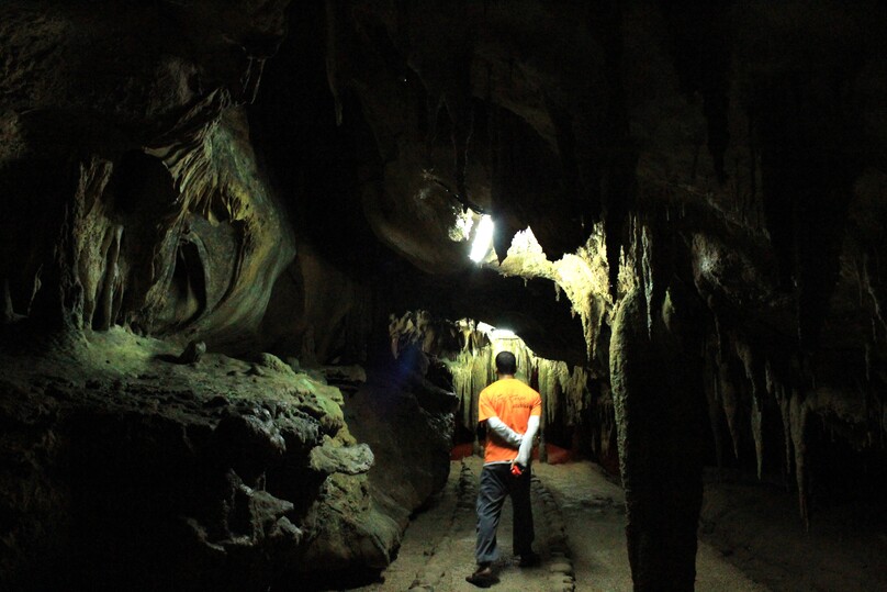 レーカオコップ洞窟 (タム・レーカオコップ)